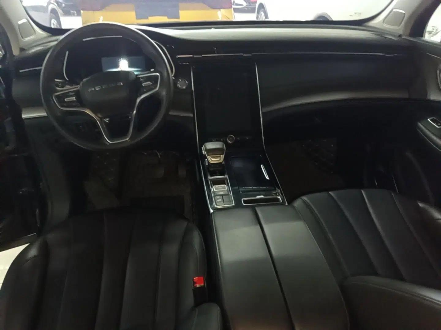 Roewe RX5 MAX 2019 300TGI Automatic 4G Connect Luxury Edition — миниатюра 17