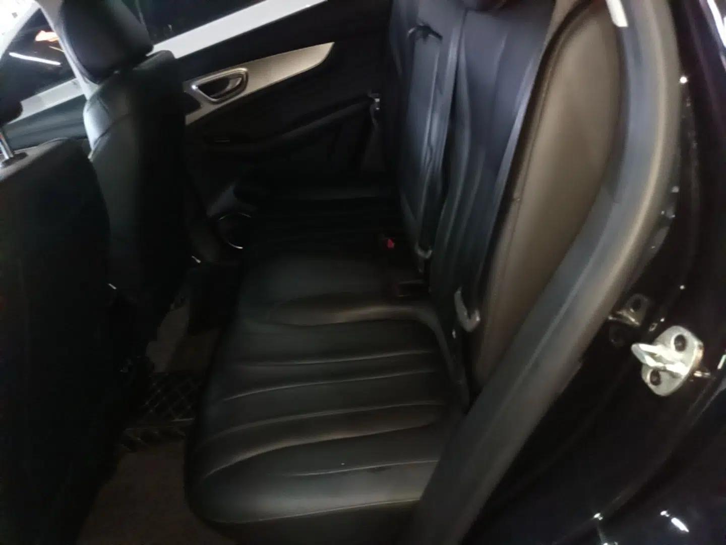 Roewe RX5 MAX 2019 300TGI Automatic 4G Connect Luxury Edition — миниатюра 25