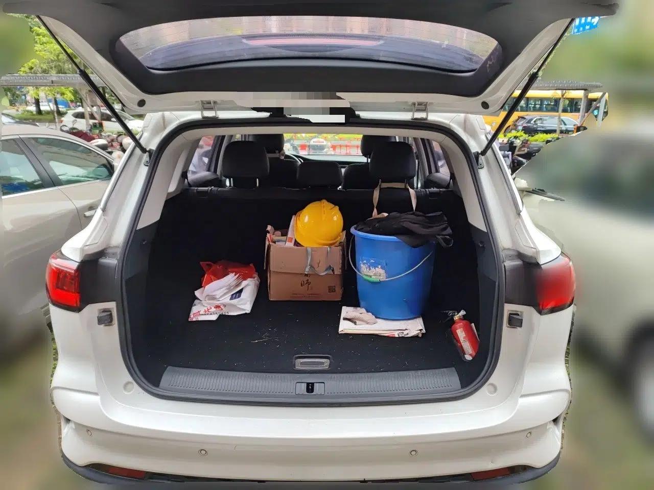 Roewe RX5 MAX 2019 300TGI Automatic 4G Connect Luxury Edition — миниатюра 19