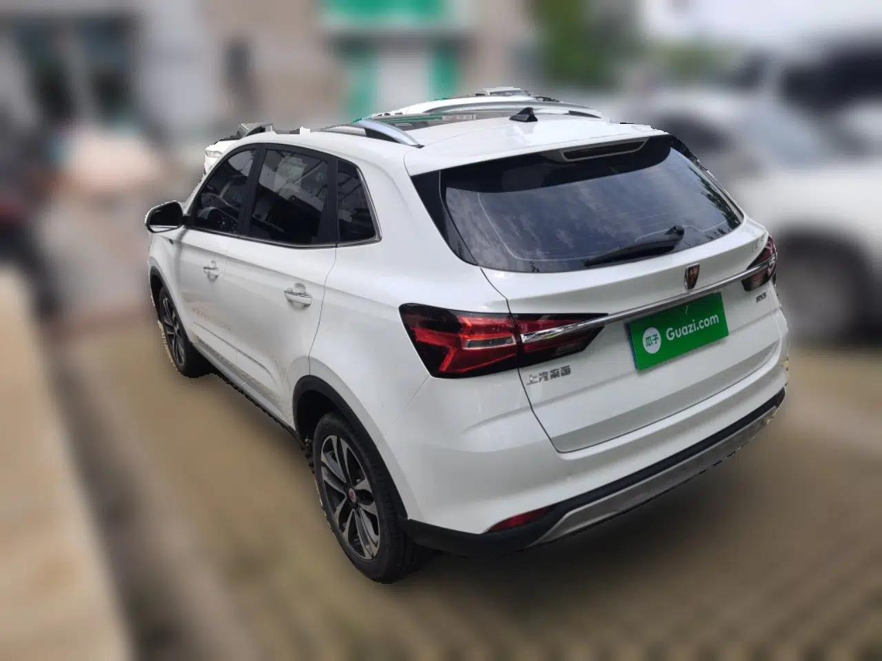 Roewe RX3 2018 1.6L CVT Internet Smart Edition — миниатюра 4