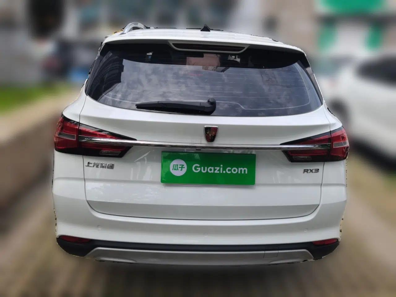 Roewe RX3 2018 1.6L CVT Internet Smart Edition — миниатюра 5
