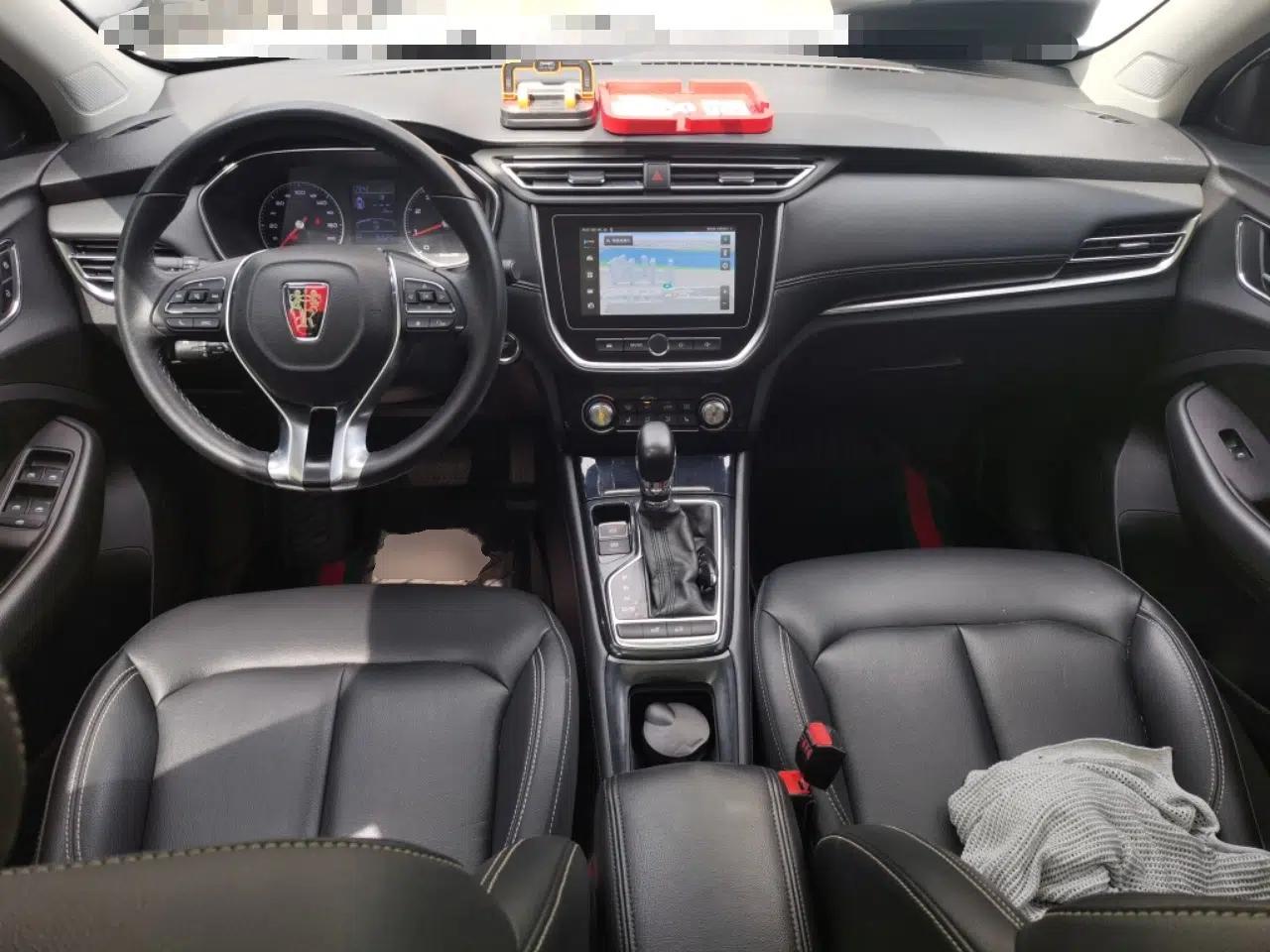 Roewe RX3 2018 1.6L CVT Internet Smart Edition — миниатюра 9