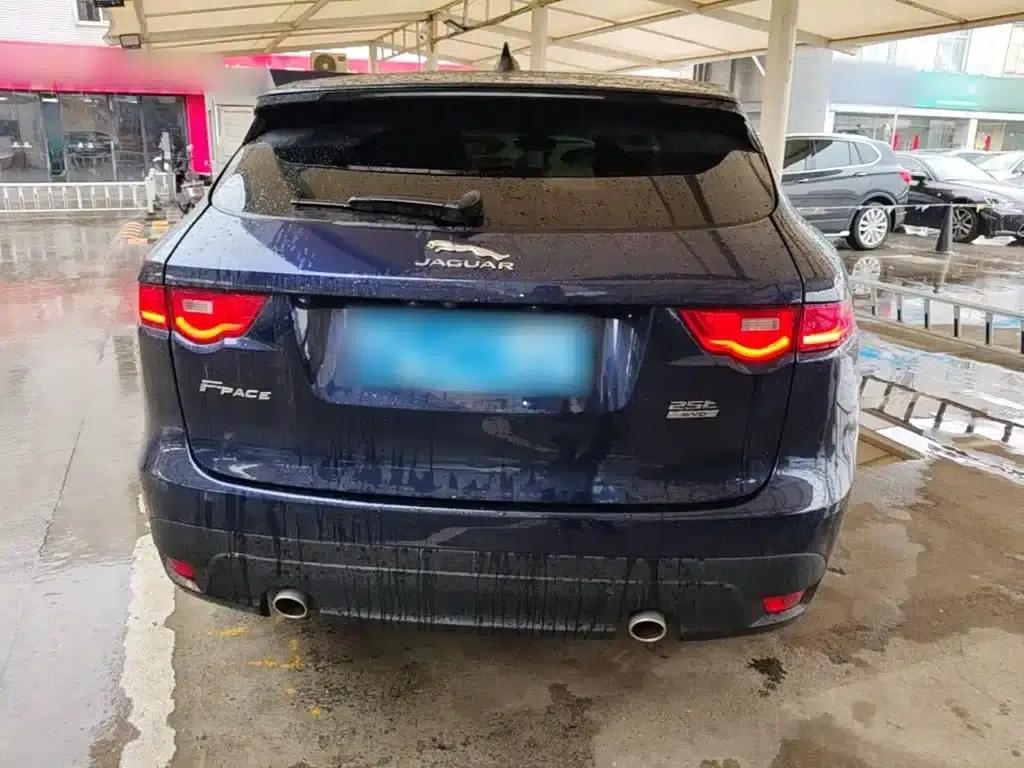 Jaguar F-PACE 2020 2.0T Urban Luxury Edition — миниатюра 6