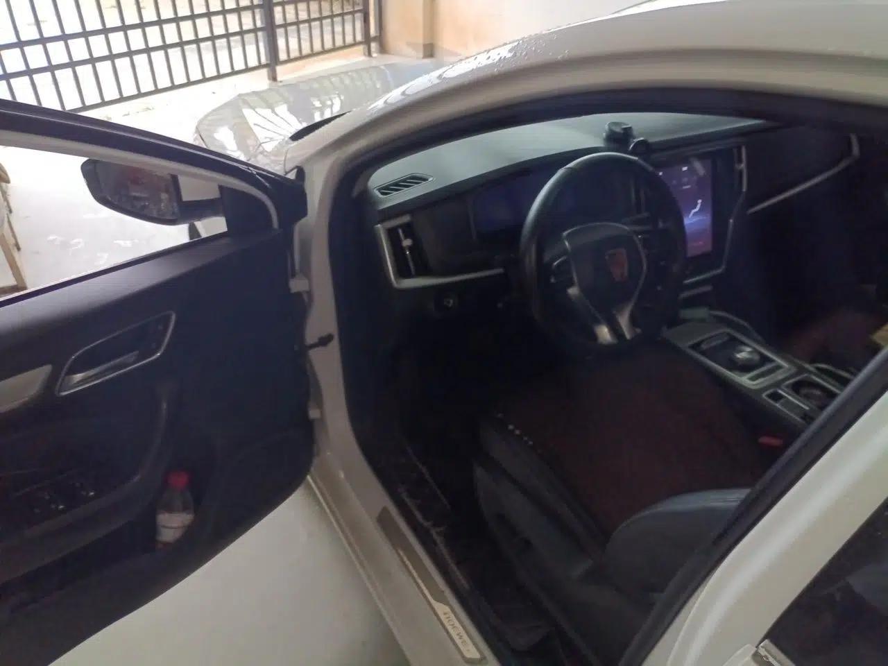 Roewe i6 New Energy 2019 PLUS 50T Internet Glory Flagship Edition — миниатюра 16