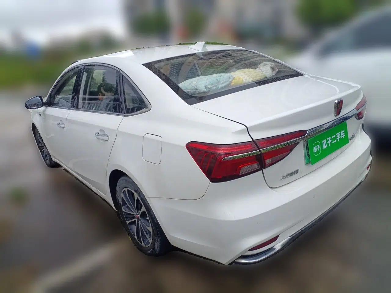 Roewe i6 New Energy 2019 PLUS 50T Internet Glory Flagship Edition — миниатюра 4