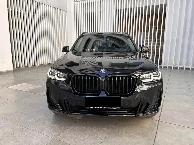 BMW X3 2022 xDrive30i Leading Edition M Sport Package — миниатюра 2