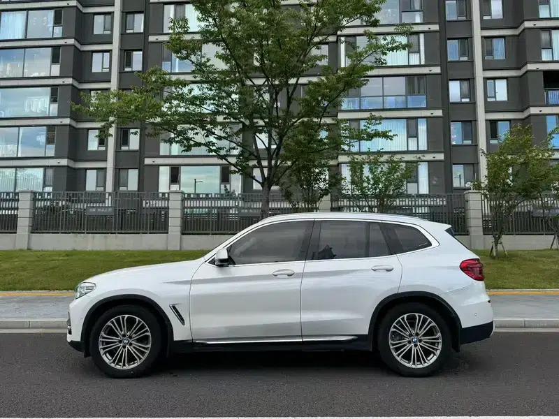 BMW X3 2018 xDrive28i Luxury Package (China V Emission Standard) — миниатюра 3