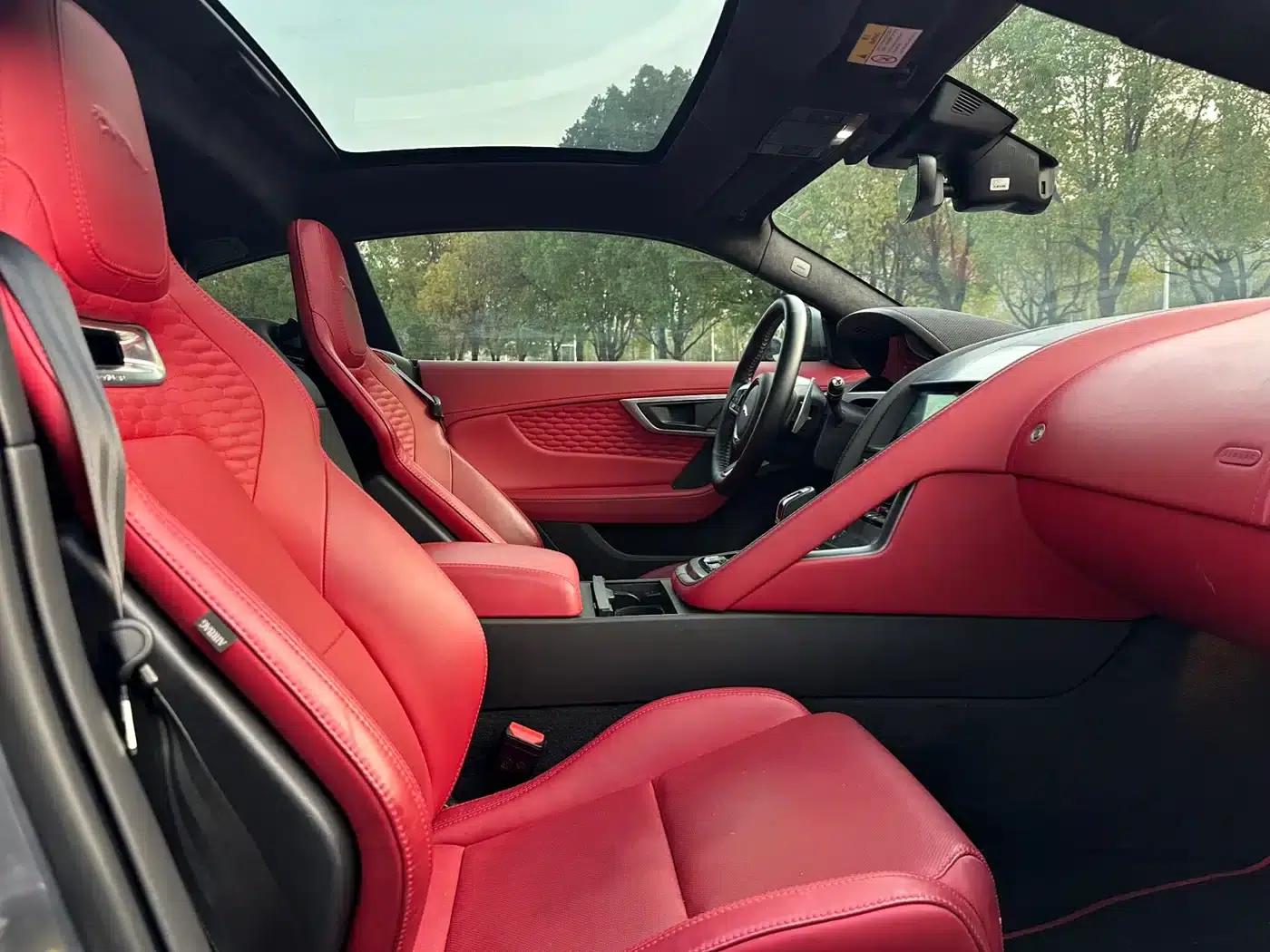 2022 Jaguar F-TYPE P300 Coupe R-DYNAMIC BLACK — миниатюра 12