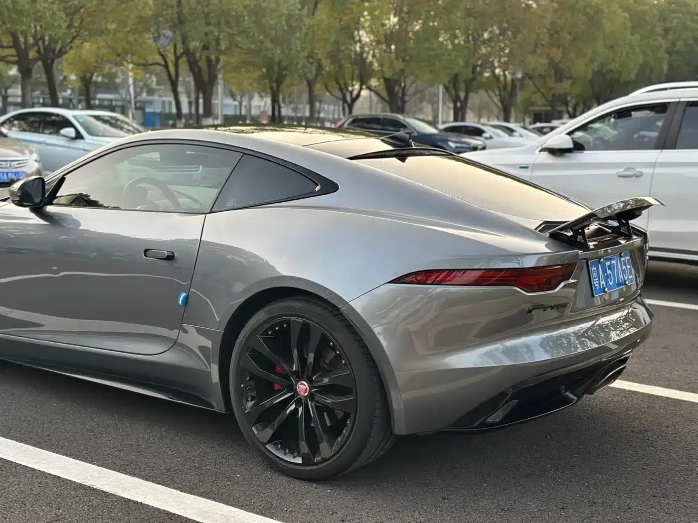 2022 Jaguar F-TYPE P300 Coupe R-DYNAMIC BLACK — миниатюра 6