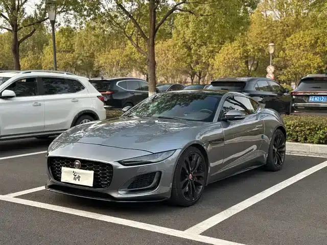 2022 Jaguar F-TYPE P300 Coupe R-DYNAMIC BLACK