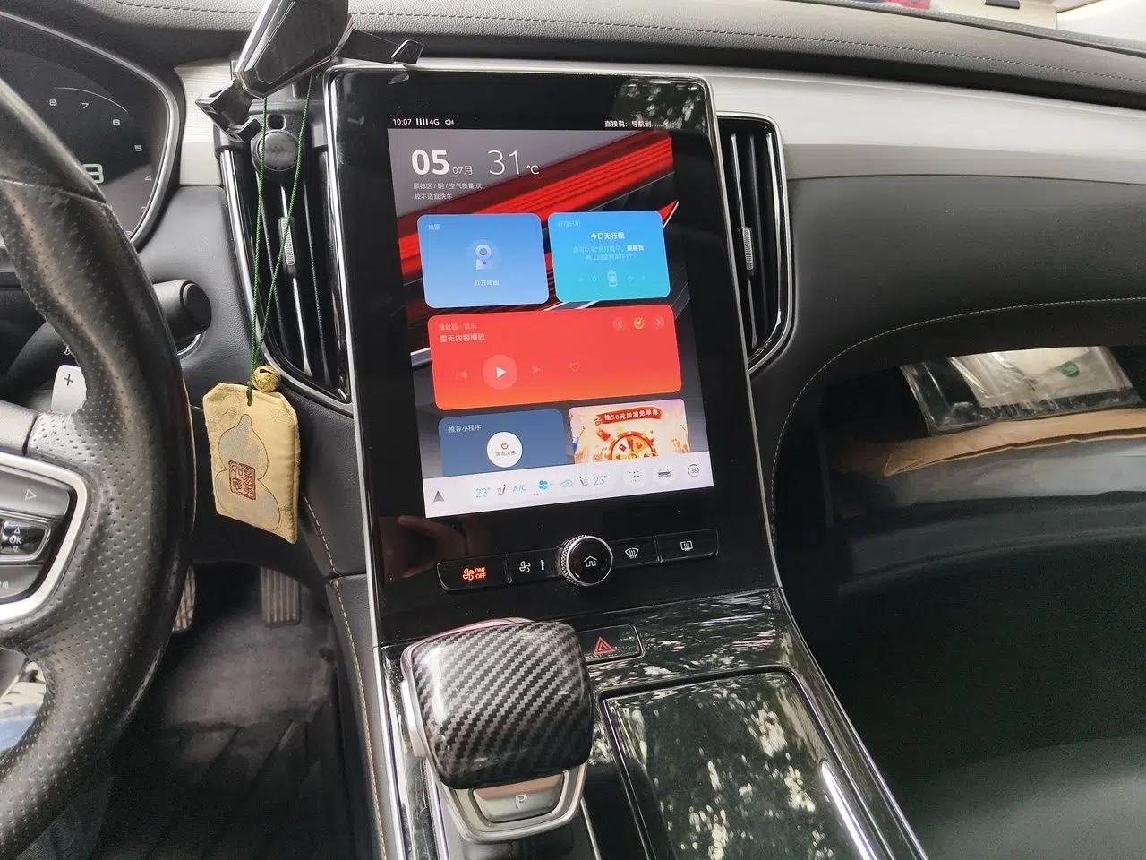 Roewe i6 MAX 2020 300TGI Automatic Supreme Edition with Cool Sunroof and Advanced Driving Features — миниатюра 13