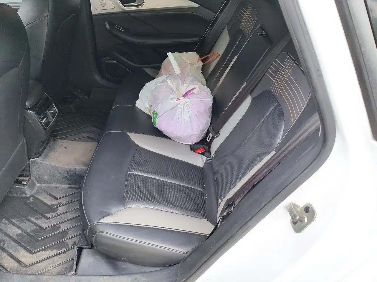 Roewe i6 MAX 2020 300TGI Automatic Supreme Edition with Cool Sunroof and Advanced Driving Features — миниатюра 17