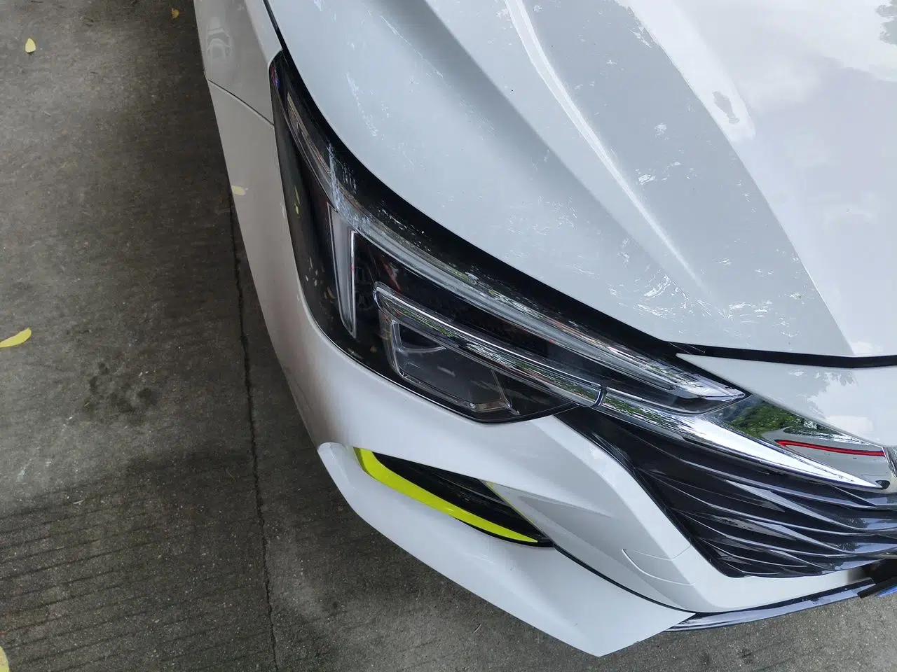 Roewe i6 MAX 2020 300TGI Automatic Supreme Edition with Cool Sunroof and Advanced Driving Features — миниатюра 7