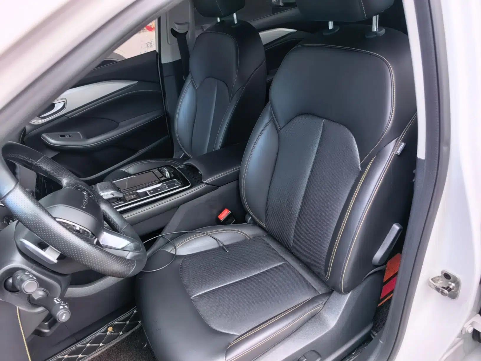 Roewe i6 MAX 2020 300TGI Automatic "Swell Cool Smart Drive" Edition — миниатюра 17