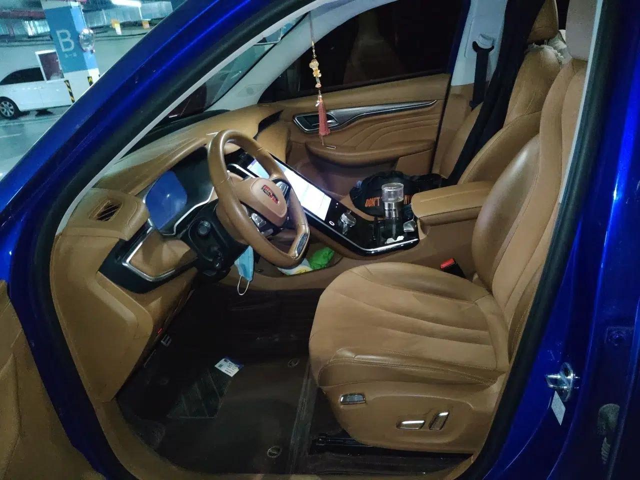 Roewe MARVEL X 2018 Rear-Drive Model — миниатюра 15