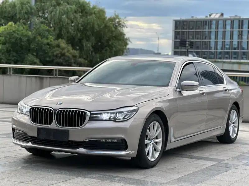 2017 BMW 7 Series 730Li Leading Edition — миниатюра 1
