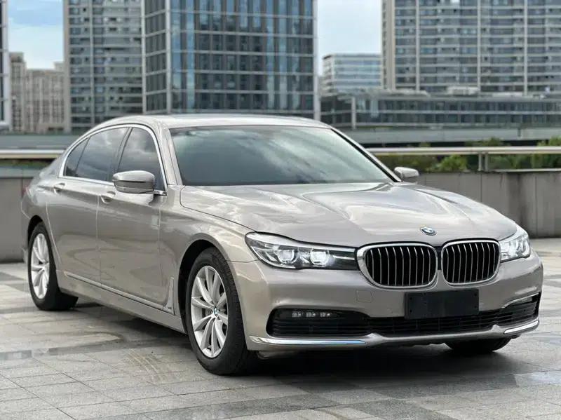 2017 BMW 7 Series 730Li Leading Edition — миниатюра 3