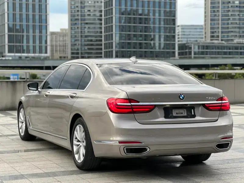 2017 BMW 7 Series 730Li Leading Edition — миниатюра 4