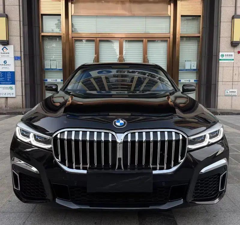 2016 BMW 7 Series 730Li Luxury — миниатюра 2