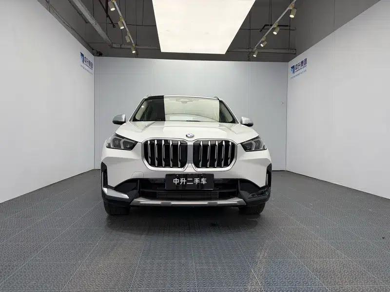 2023 BMW X1 sDrive20Li X Design Package — миниатюра 2