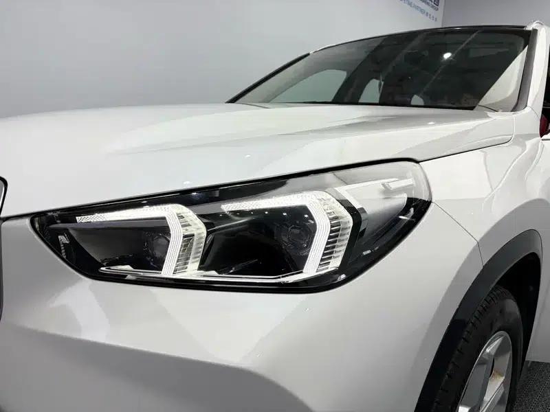 2023 BMW X1 sDrive20Li X Design Package — миниатюра 8