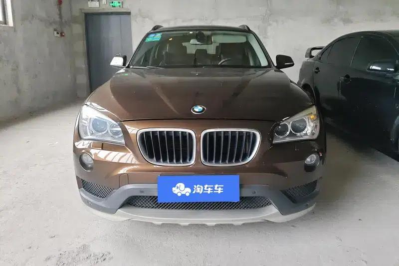 BMW X1 2015 sDrive18i Leading Upgrade Edition — миниатюра 2