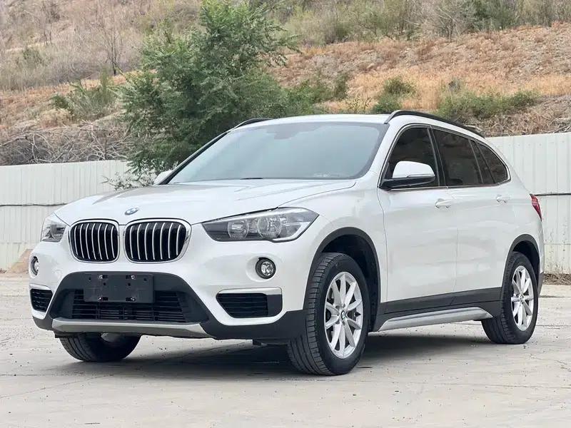 BMW X1 2019 sDrive18Li Fashion Edition — миниатюра 1