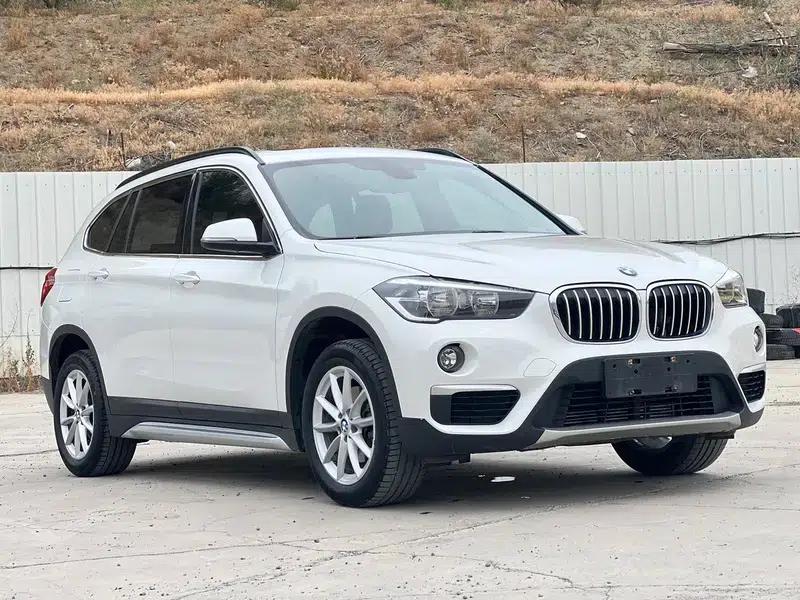BMW X1 2019 sDrive18Li Fashion Edition — миниатюра 3