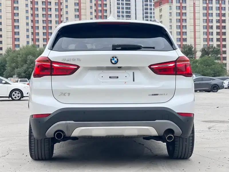 BMW X1 2019 sDrive18Li Fashion Edition — миниатюра 6