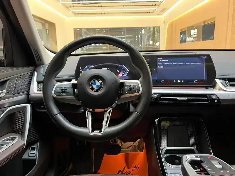 BMW X1 2023 sDrive25Li M Sport Package — миниатюра 14