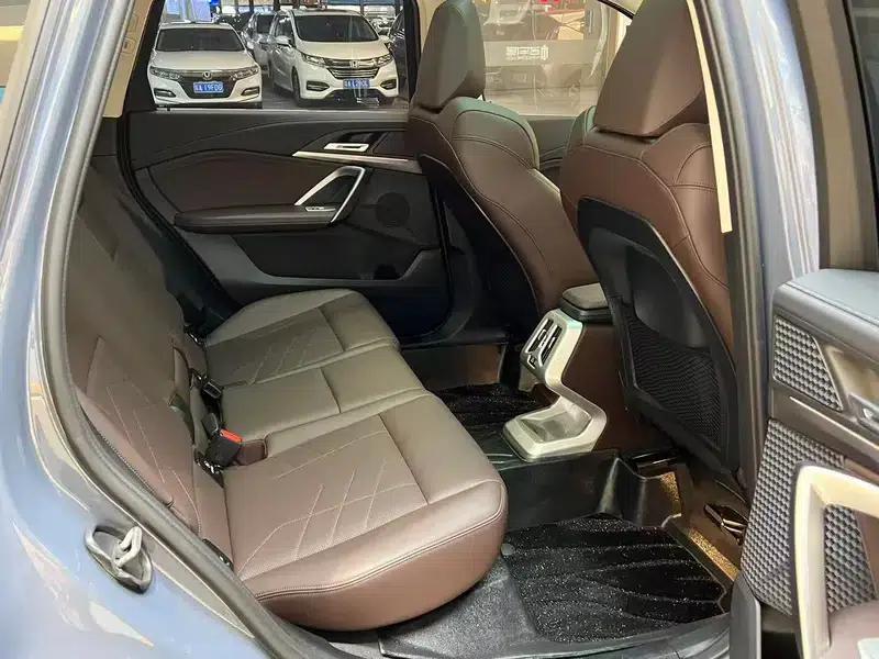 BMW X1 2023 sDrive25Li M Sport Package — миниатюра 19