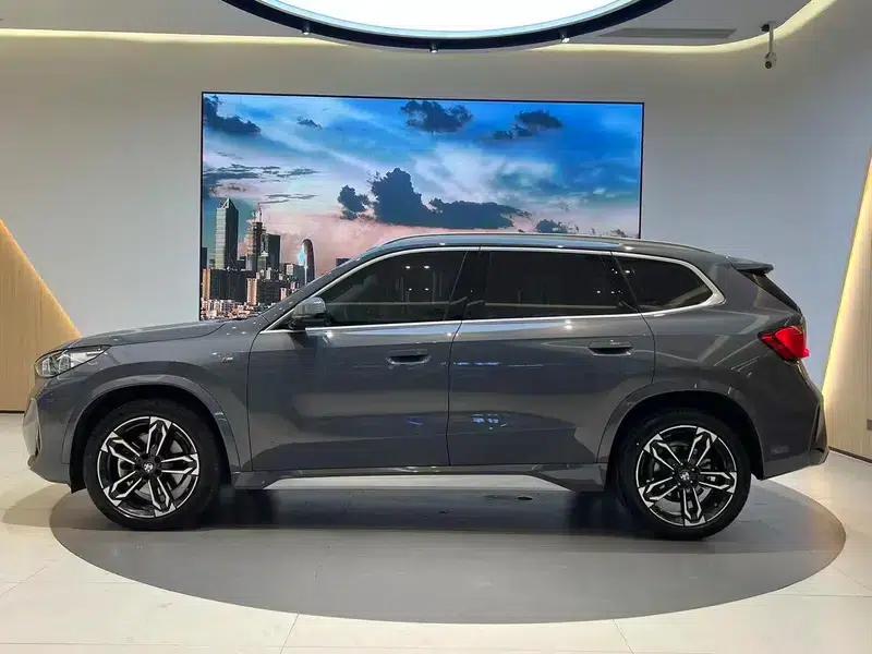 BMW X1 2023 sDrive25Li M Sport Package — миниатюра 4