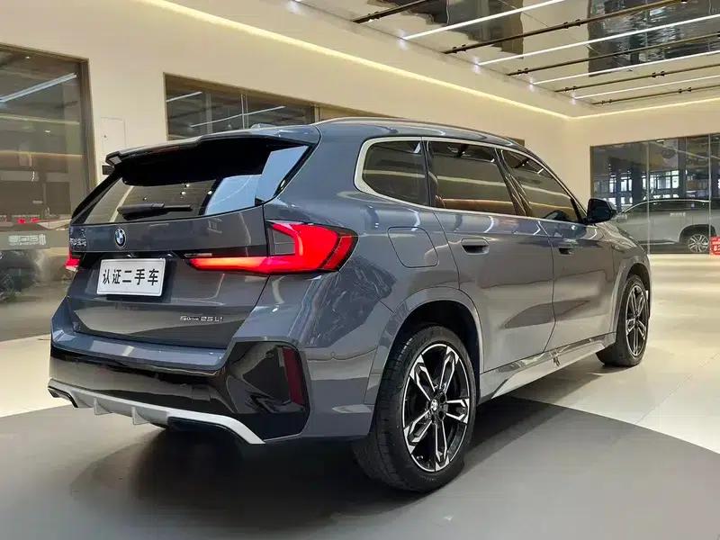 BMW X1 2023 sDrive25Li M Sport Package — миниатюра 7