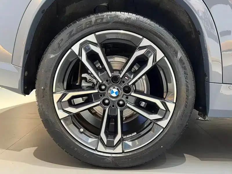 BMW X1 2023 sDrive25Li M Sport Package — миниатюра 8