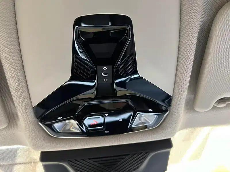 BMW X1 2023 sDrive25Li M Sport Package — миниатюра 10