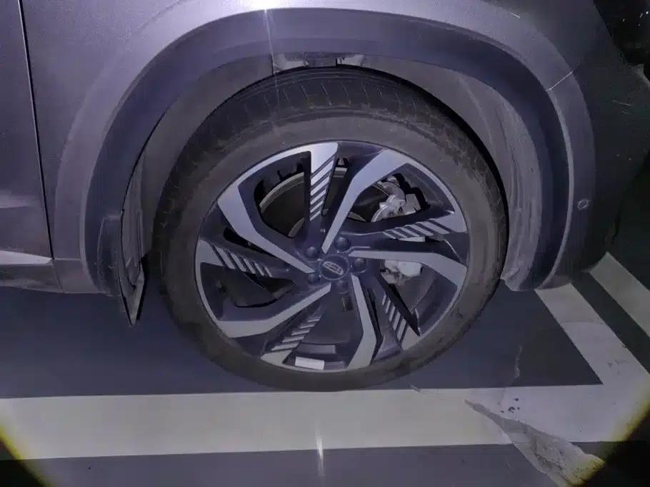 Geely Xingyue L 2021 2.0TD High-Power Automatic Four-Wheel Drive Flagship Edition — миниатюра 6