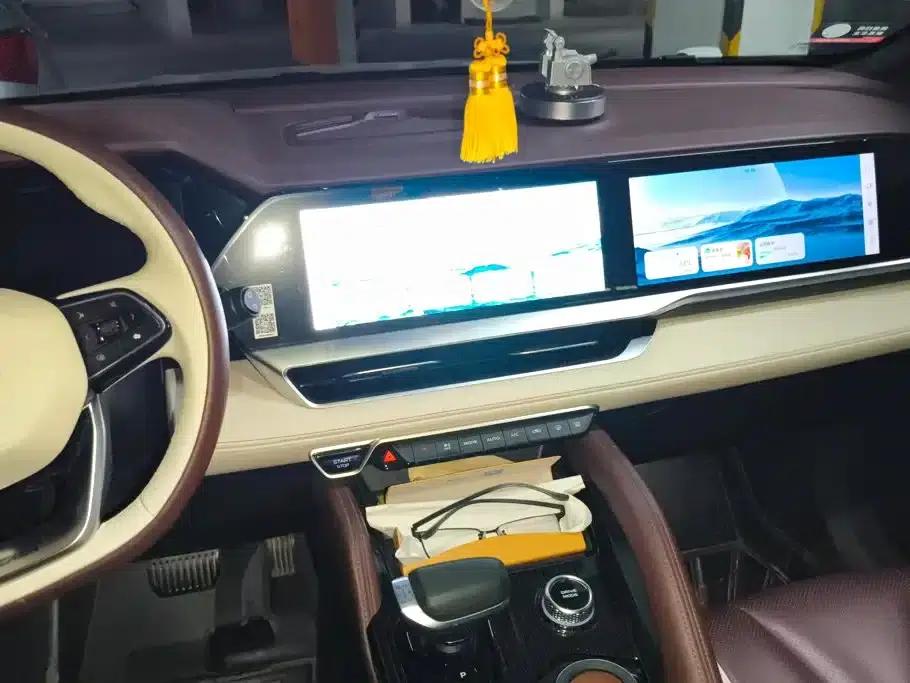 Geely Xingyue L 2021 2.0TD High-Power Automatic Four-Wheel Drive Flagship Edition — миниатюра 13