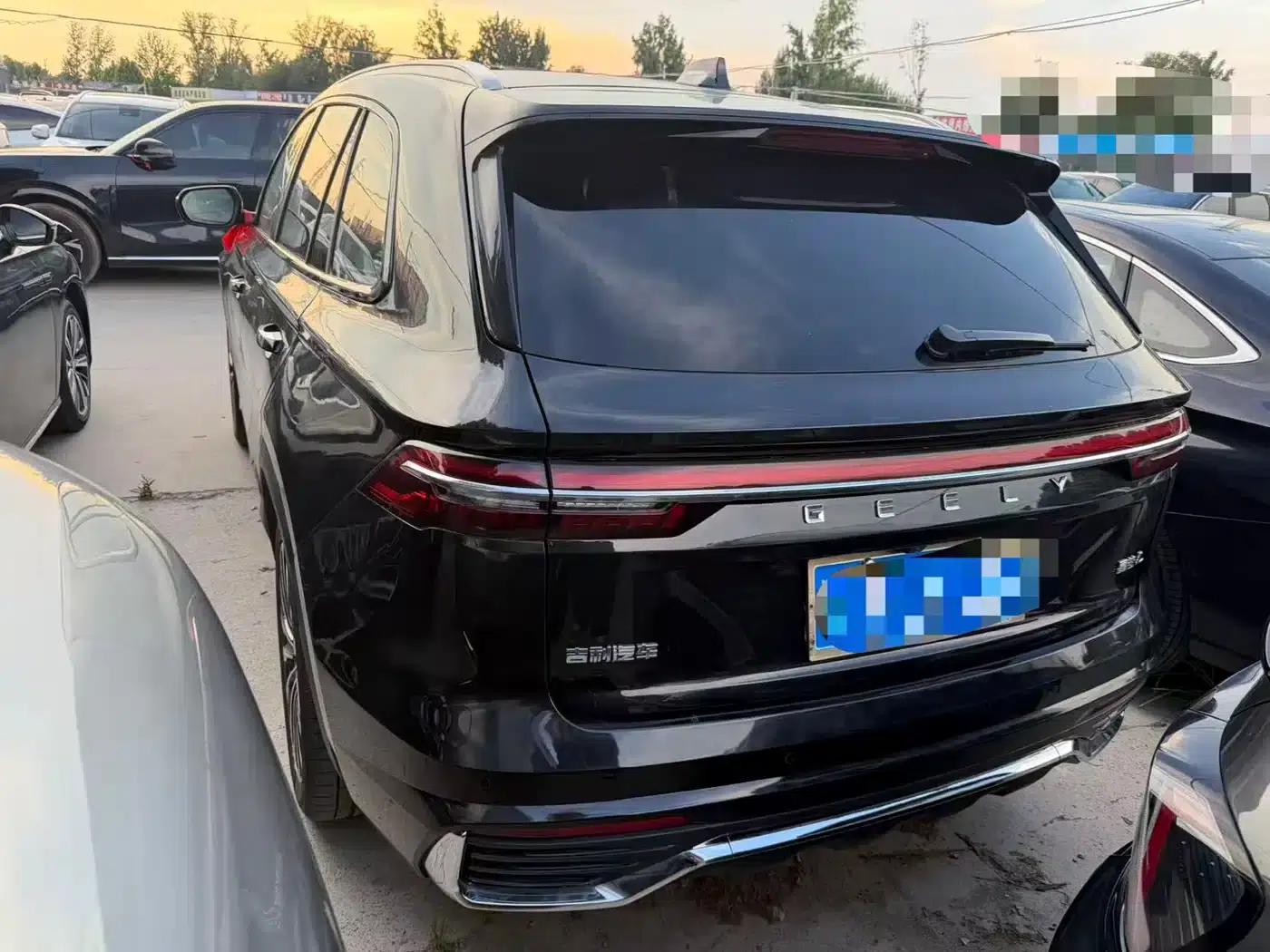 Geely Xingyue L 2025 Oriental Radiance 2.0TD Automatic Star Edition — миниатюра 8