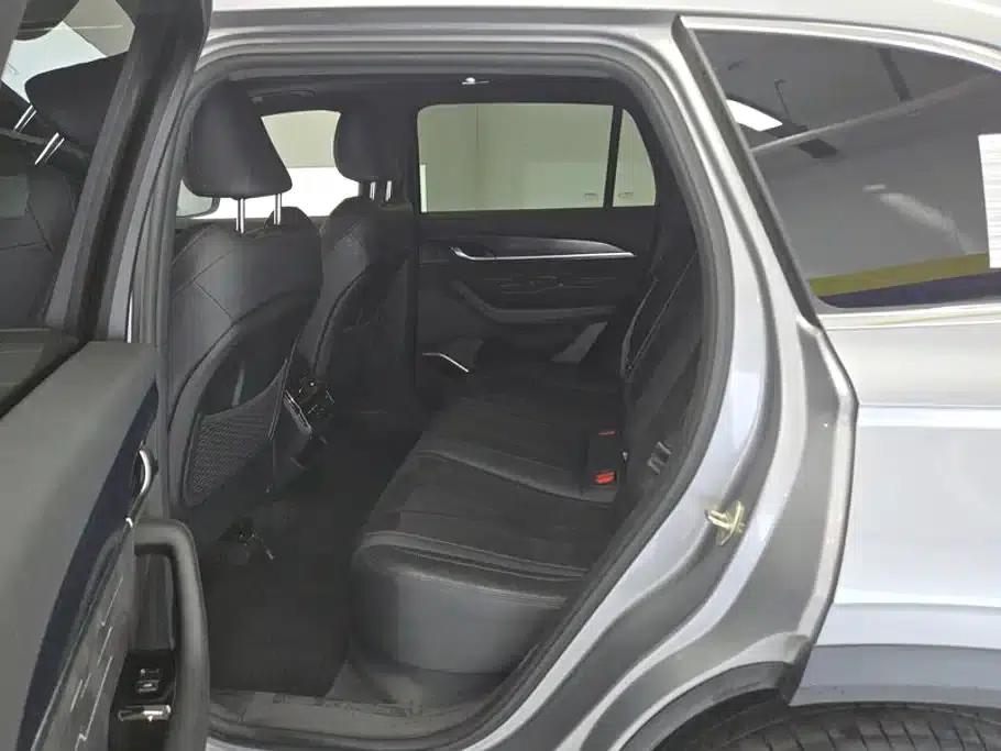 Geely Xingyue L 2024 2.0TD High-Power Automatic Two-Wheel Drive Sky Edition — миниатюра 11