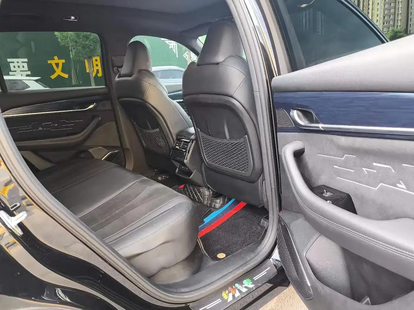 Geely Xingyue L 2024 2.0TD High-Power Automatic Two-Wheel Drive Sky Edition — миниатюра 8