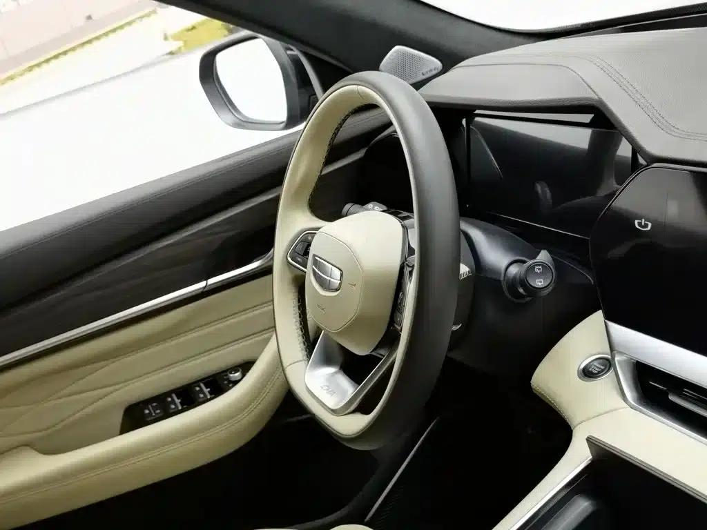 Geely Xingyue L 2025 Oriental Radiance 2.0TD Automatic 4WD Moon Gazing Edition — миниатюра 22