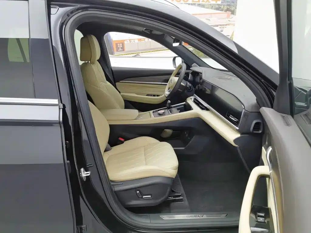 Geely Xingyue L 2025 Oriental Radiance 2.0TD Automatic 4WD Moon Gazing Edition — миниатюра 23