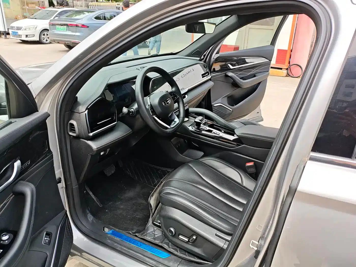 Geely Xingyue L 2024 2.0TD DCT EVO 2WD Long Wind Edition — миниатюра 14