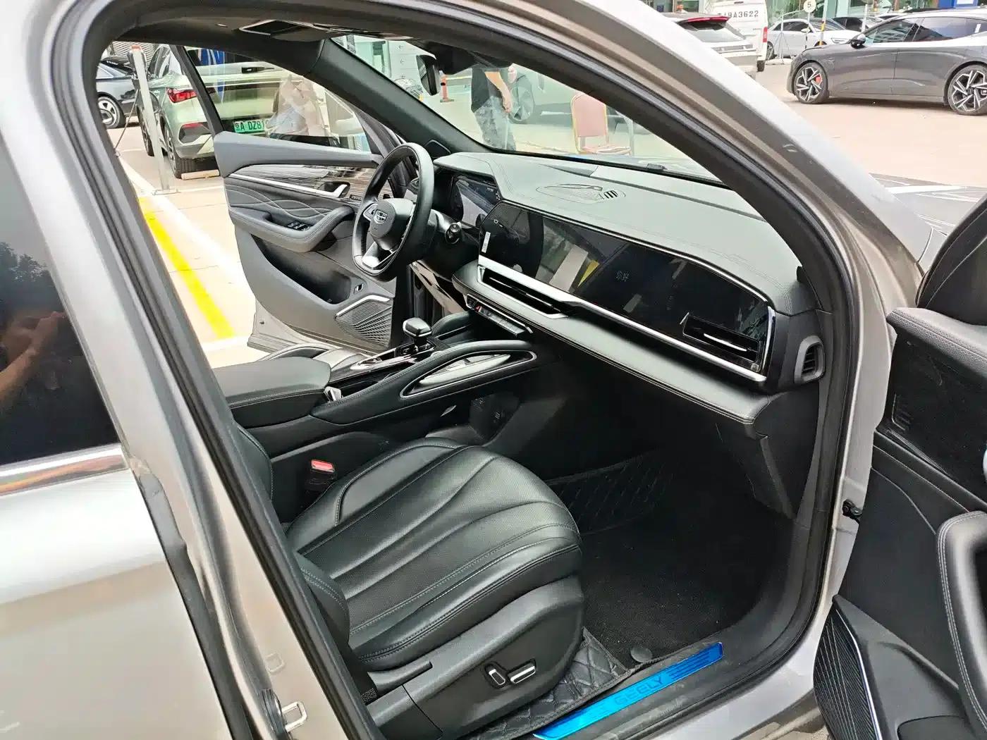 Geely Xingyue L 2024 2.0TD DCT EVO 2WD Long Wind Edition — миниатюра 8