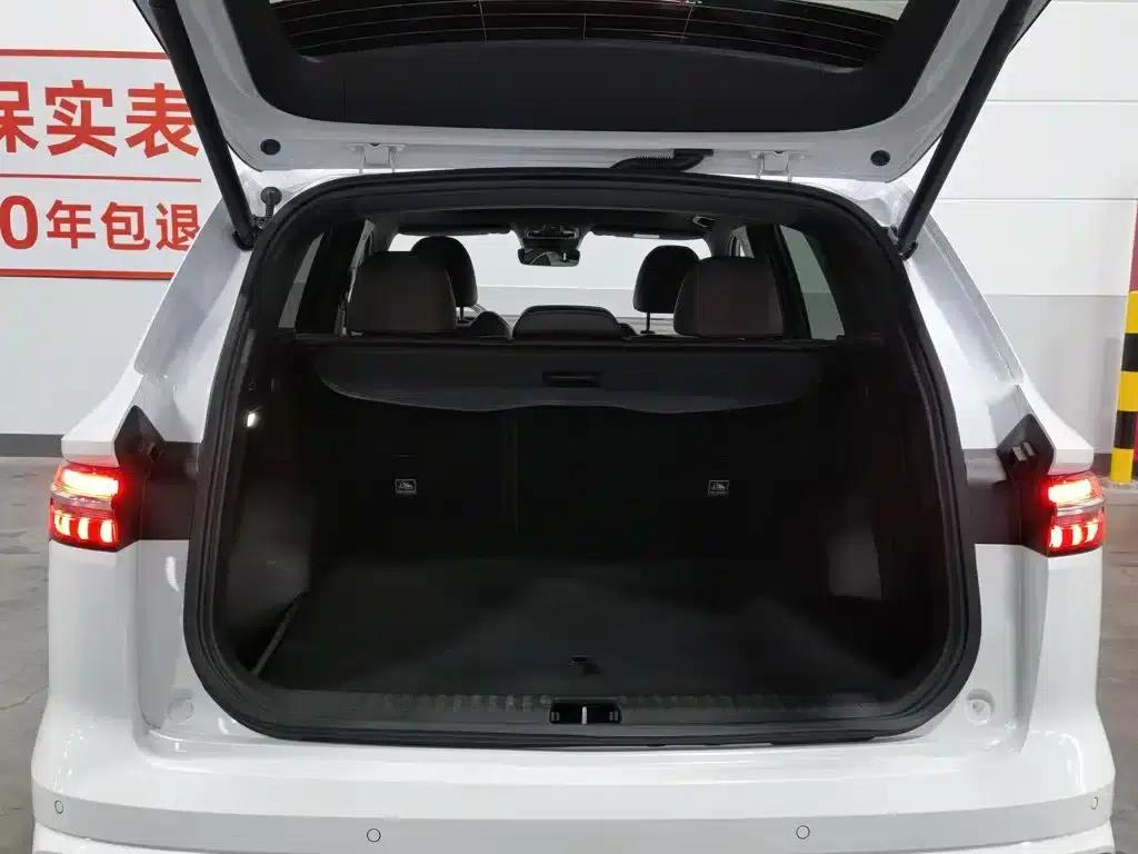 Geely Xingyue L 2021 2.0TD High-Power Automatic Four-Wheel Drive Flagship Edition — миниатюра 16