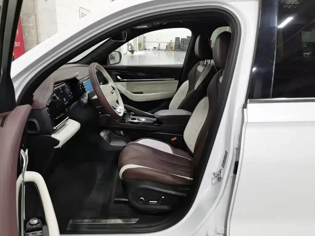 Geely Xingyue L 2021 2.0TD High-Power Automatic Four-Wheel Drive Flagship Edition — миниатюра 10