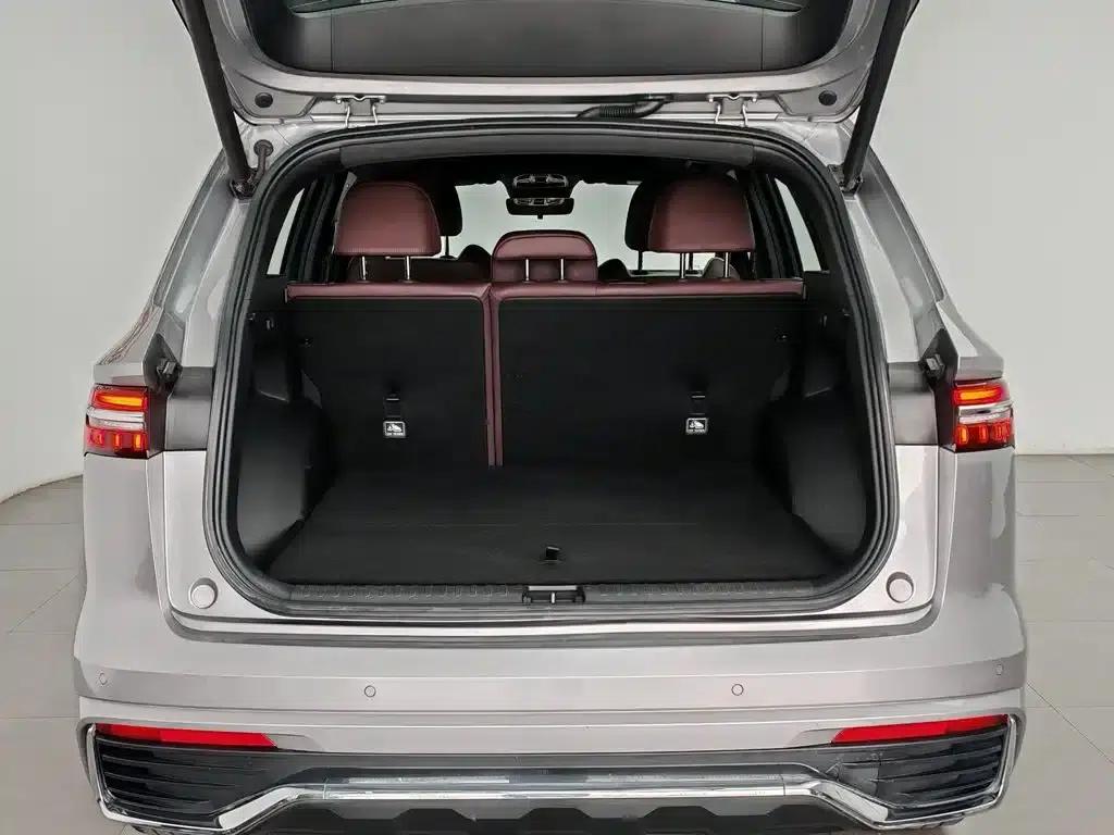 Geely Xingyue L 2024 2.0TD High-Power Automatic Two-Wheel Drive Cloud Edition — миниатюра 16