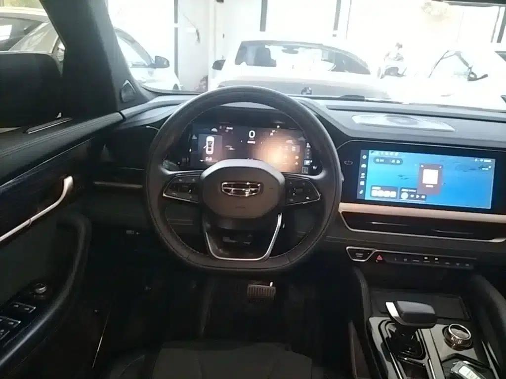 Geely Xingyue L 2023 2.0TD High-Power Automatic Two-Wheel Drive Flagship Edition — миниатюра 11
