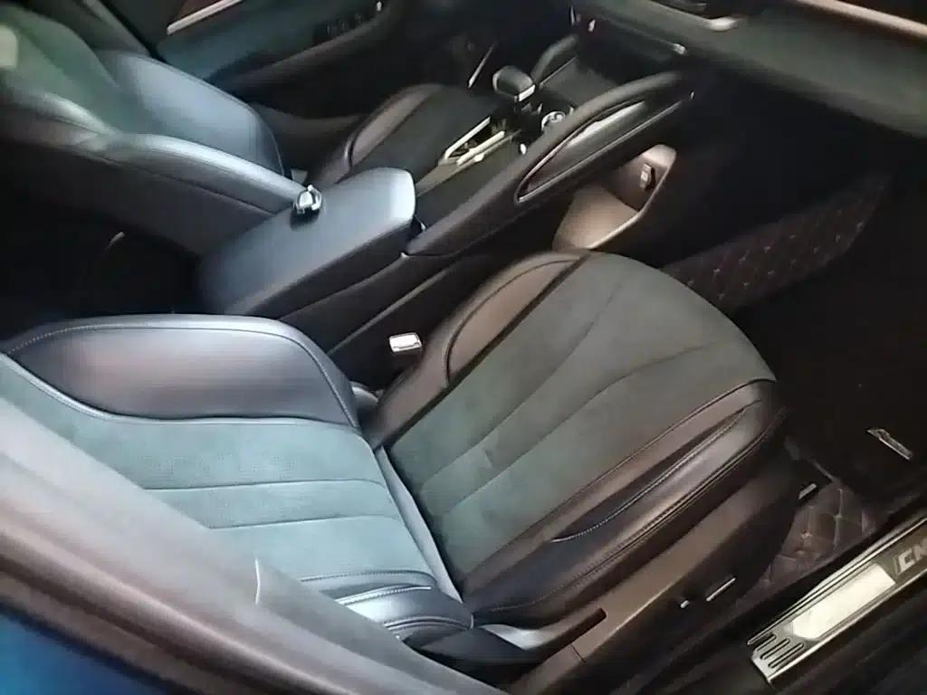 Geely Xingyue L 2023 2.0TD High-Power Automatic Two-Wheel Drive Flagship Edition — миниатюра 25