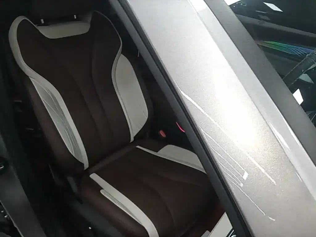 Geely Xingyue L 2024 2.0TD High-Power Automatic Two-Wheel Drive Cloud Edition — миниатюра 25